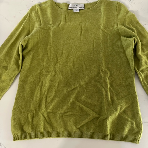 Precious fibers pistachio green cashmere 3/4 sleeve sweater medium - Picture 6 of 6